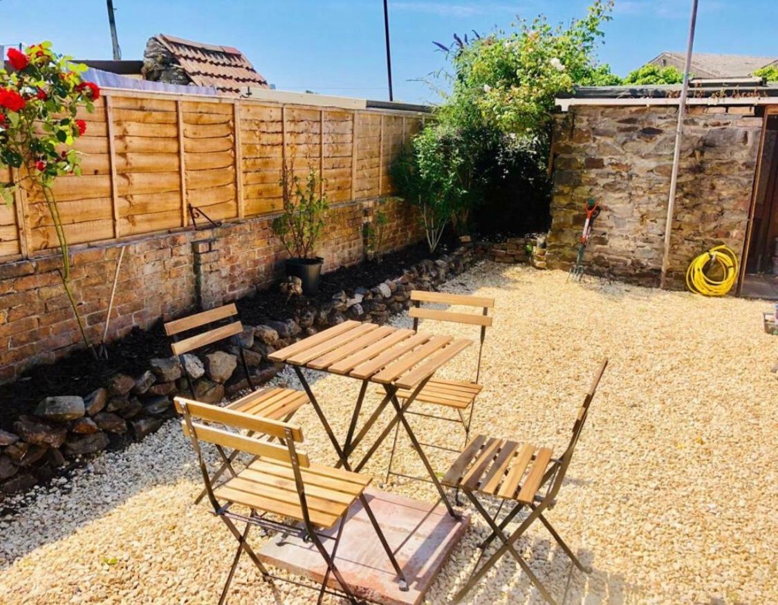 Oak Leaf Cottage Burry Port Exterior foto